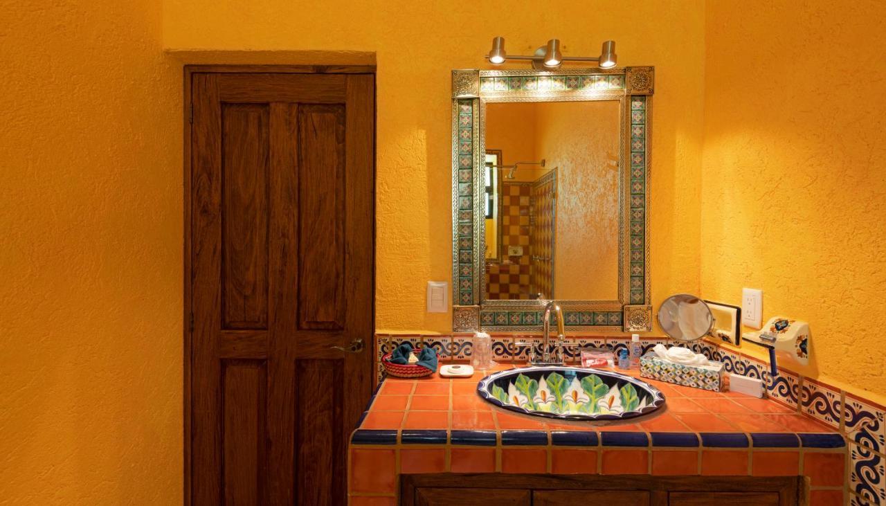 El Corazon Golf & Spa Resort 曼萨尼约 外观 照片